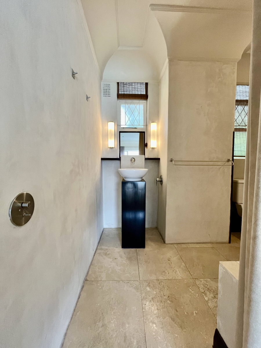 1 Bedroom Property for Sale in Tamboerskloof Western Cape